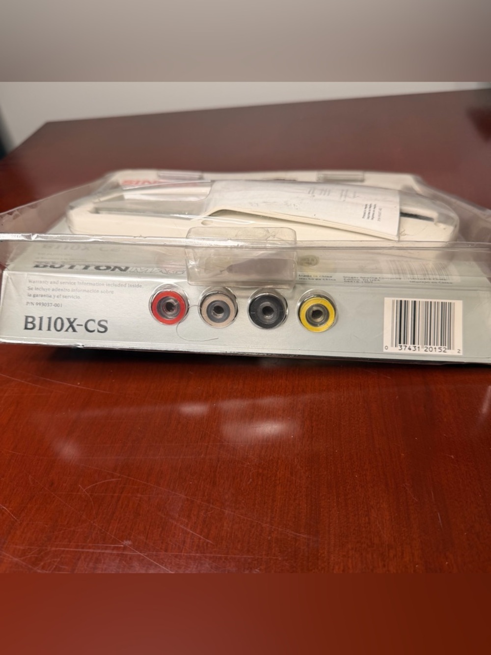 Singer Button Magic Button Attacher - White - Picture 3 of 4